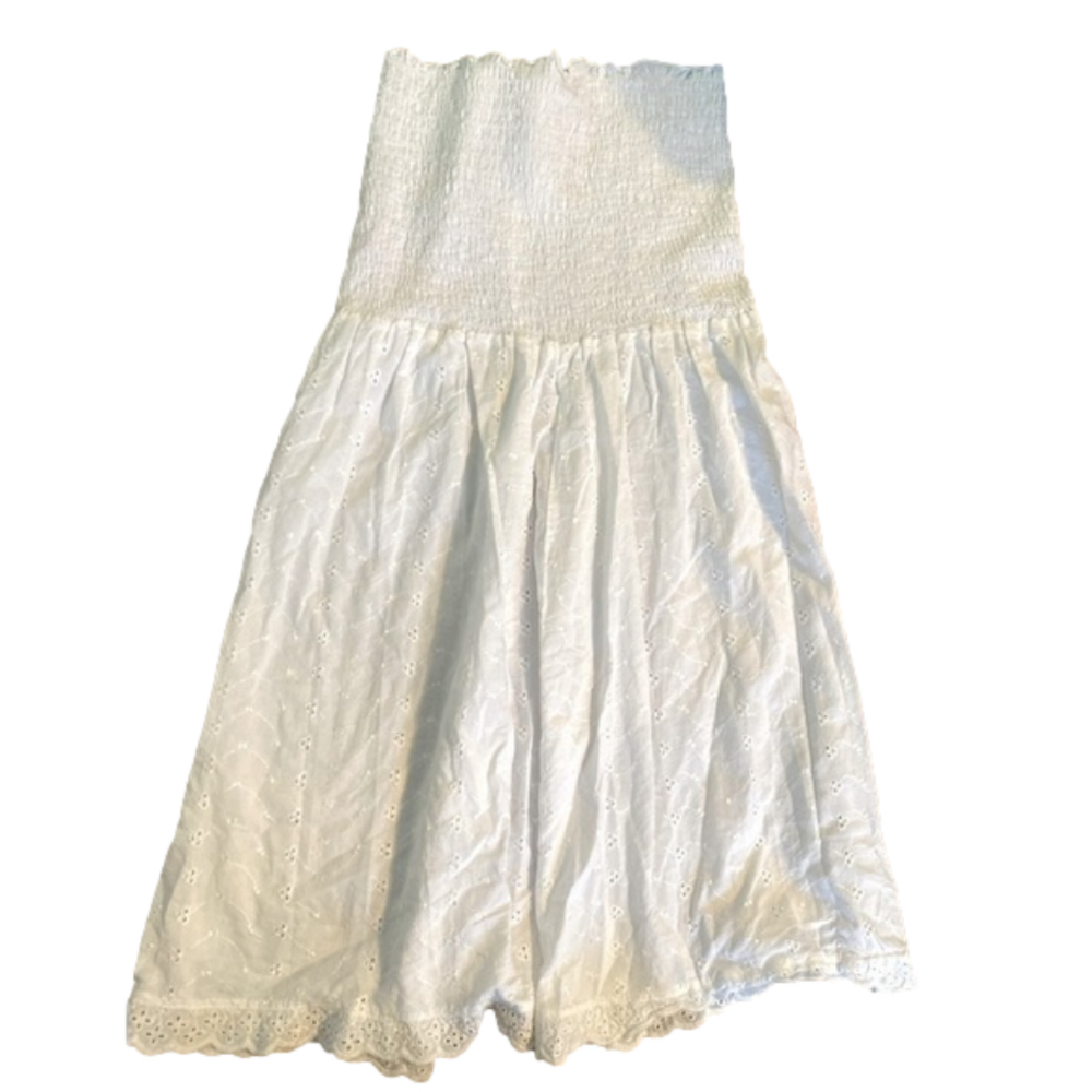 EYELET light weight white dress Medium